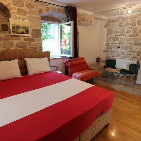 Apartments Nikolla Σπλιτ Εξωτερικό φωτογραφία