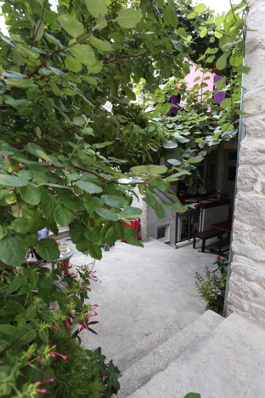 Apartments Nikolla Σπλιτ Εξωτερικό φωτογραφία